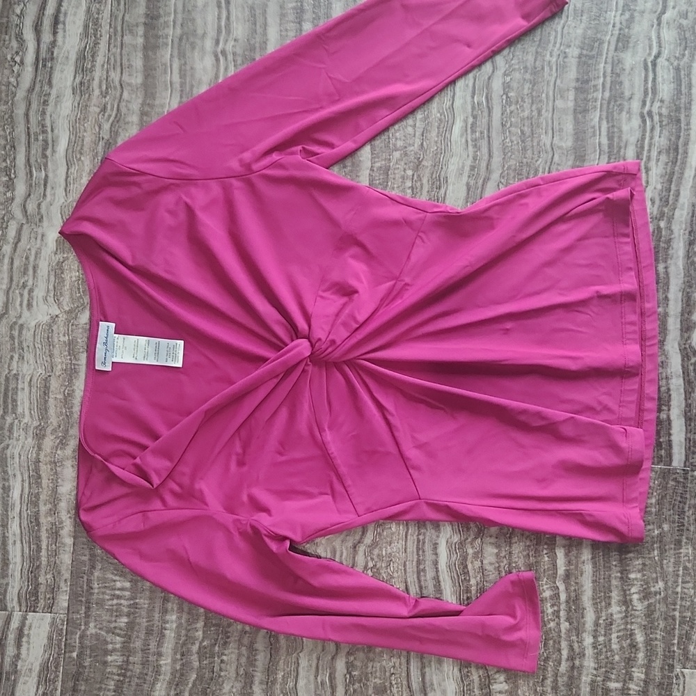 Tommy Bahama pearl 3/4 sleeve twist front rash guard top